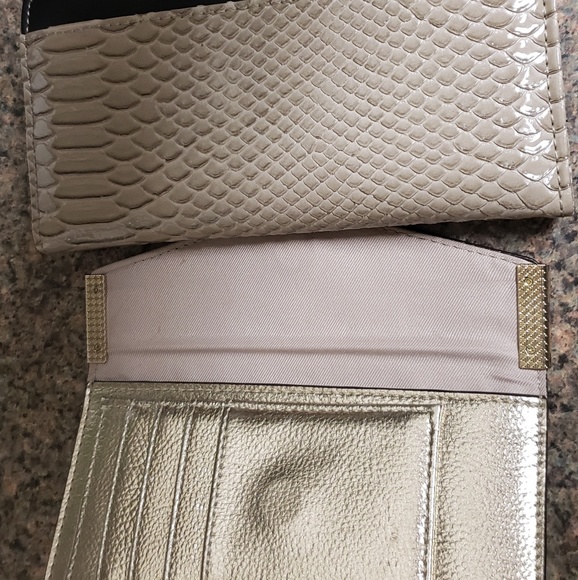 Wallet - Picture 3 of 6